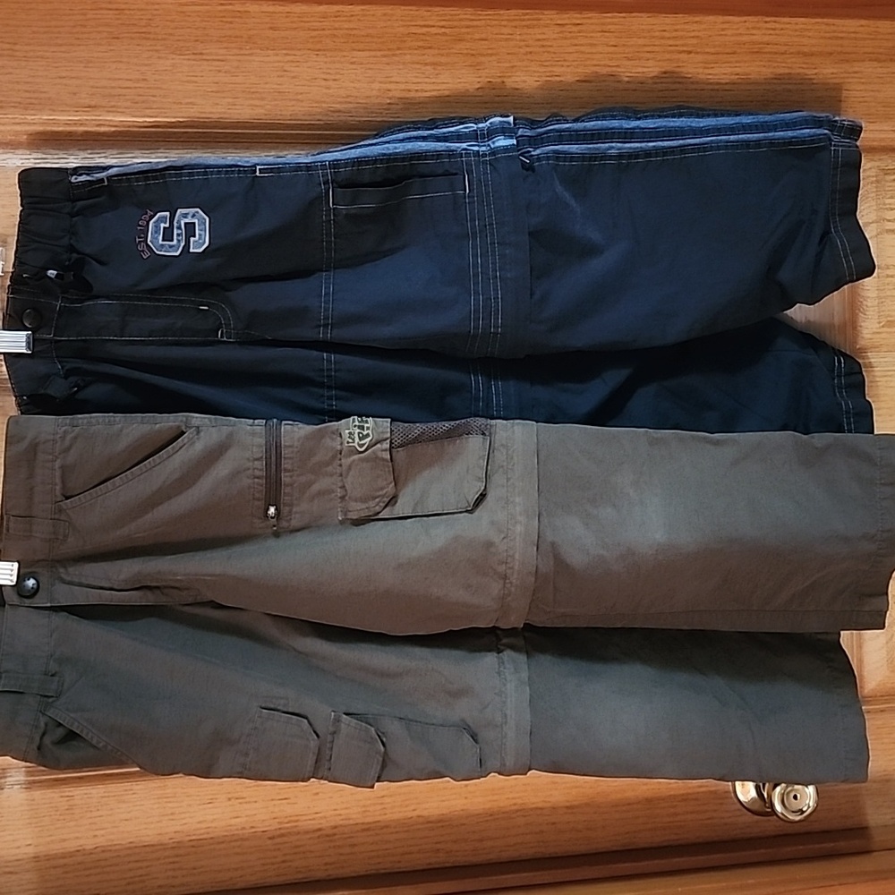 Boy’s Charcoal Cargo Pants w/Embroidered S size 7 & Green Cargo Pants size 7XR